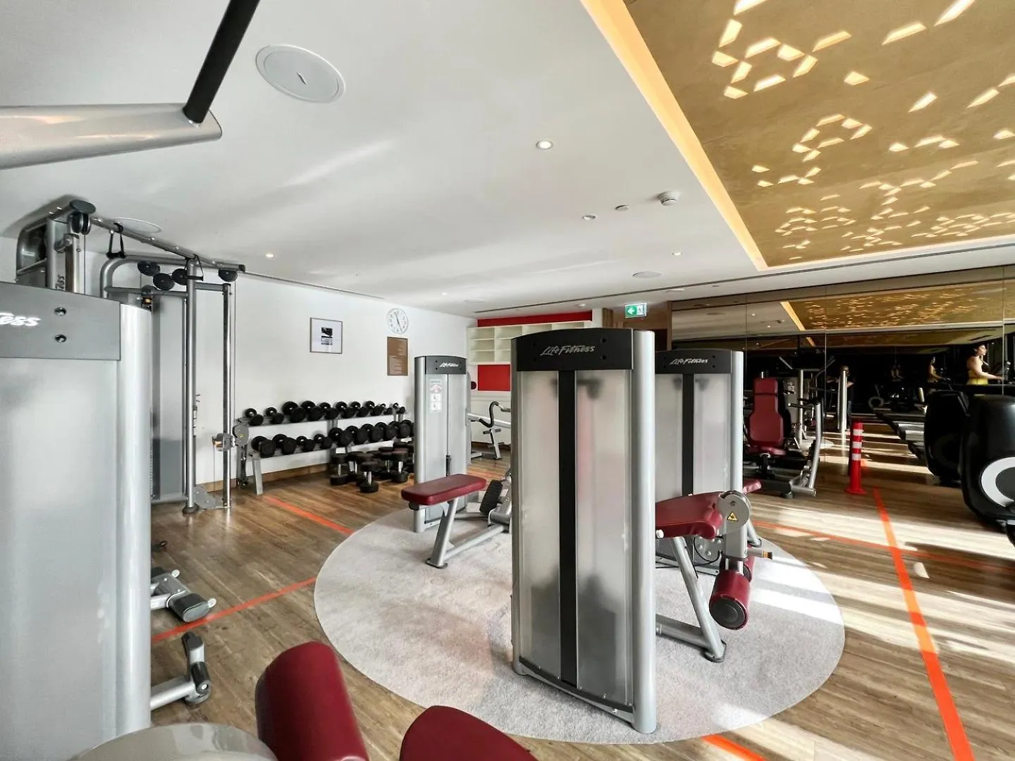 Guestready - Luxurious Interiors In Business Bay Apartment Dubai
